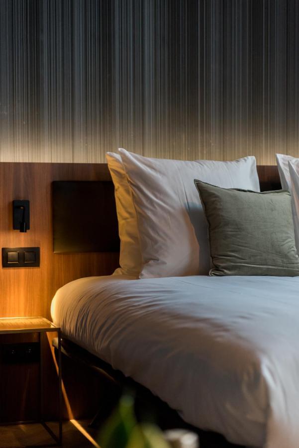 Vinotel X Тонгерен Экстерьер фото
