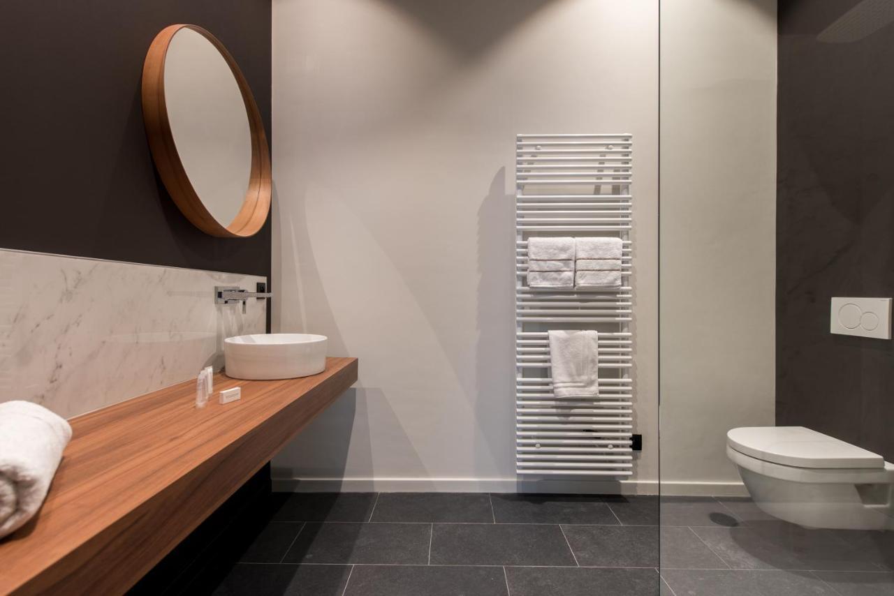 Vinotel X Тонгерен Экстерьер фото
