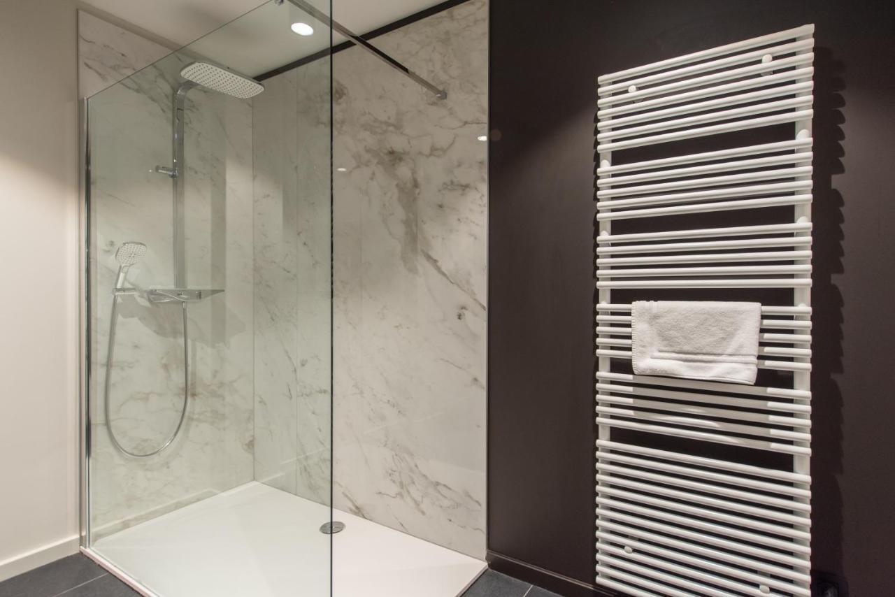 Vinotel X Тонгерен Экстерьер фото